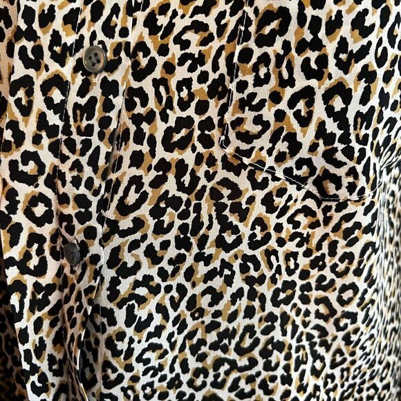 J Crew 100% Silk Leopard Button Up Blouse NWT - Picture 6 of 6